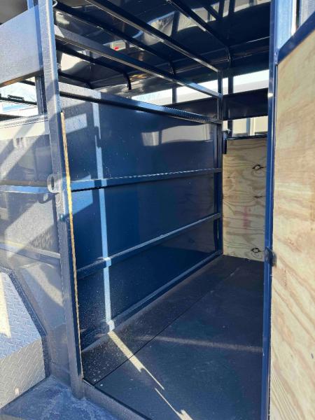 New 2025 Valley Trailers 26814 Stock / Stock Combo Trailer