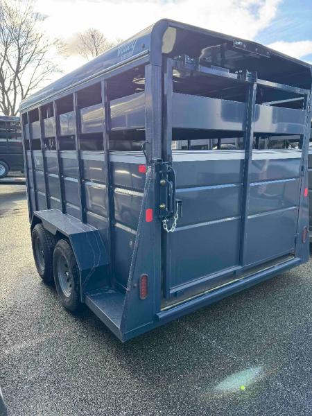 New 2025 Valley Trailers 26814 Stock / Stock Combo Trailer