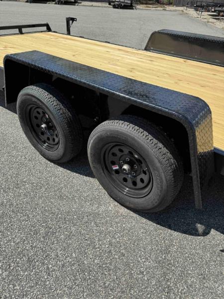 New 2026 Down 2 Earth Trailers DTE8218WCH3.5B Car Hauler