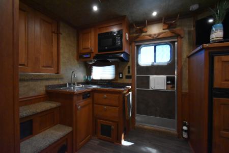 Used 2014 Kiefer Manufacturing Genesis Horse Trailer