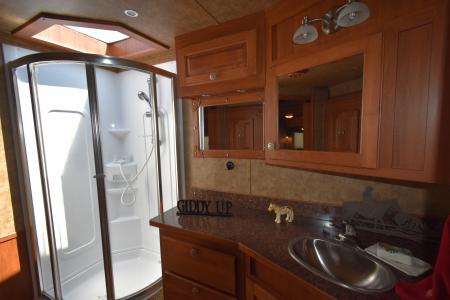Used 2014 Kiefer Manufacturing Genesis Horse Trailer