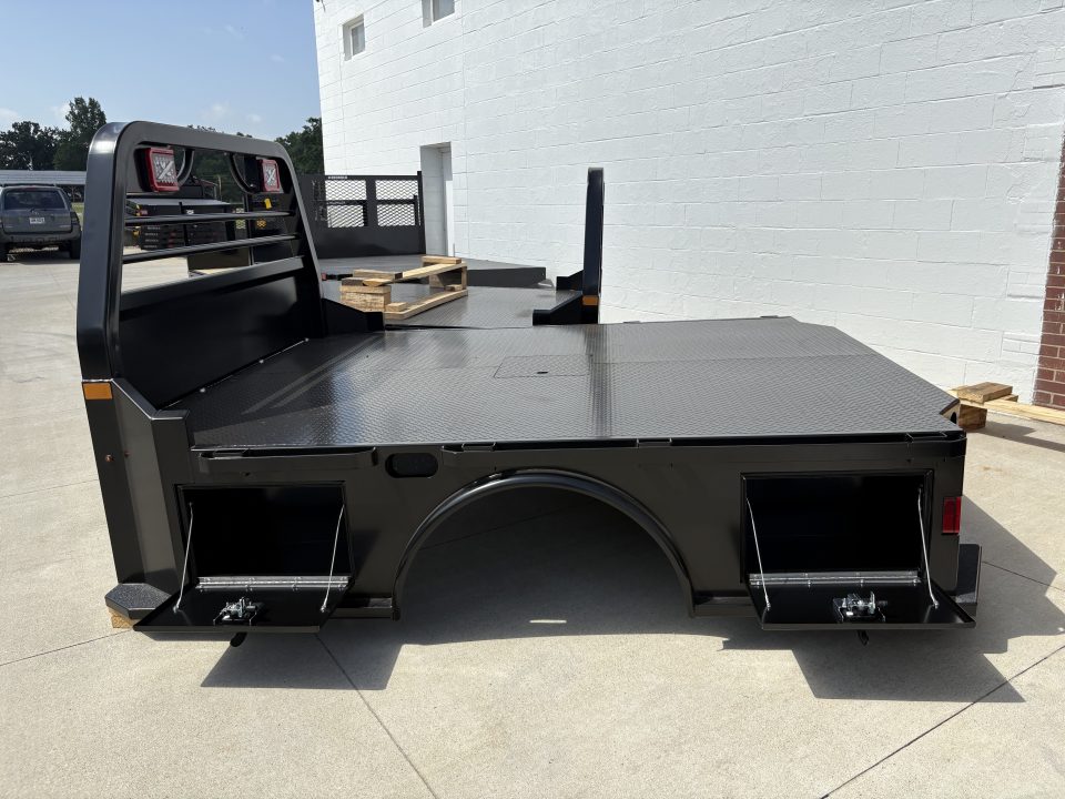 New 2027 NXG Truck Bodies XSB SKIRTED 9'4"X94"X34" 60"CA CAB AND CHASSIS Truck Bed