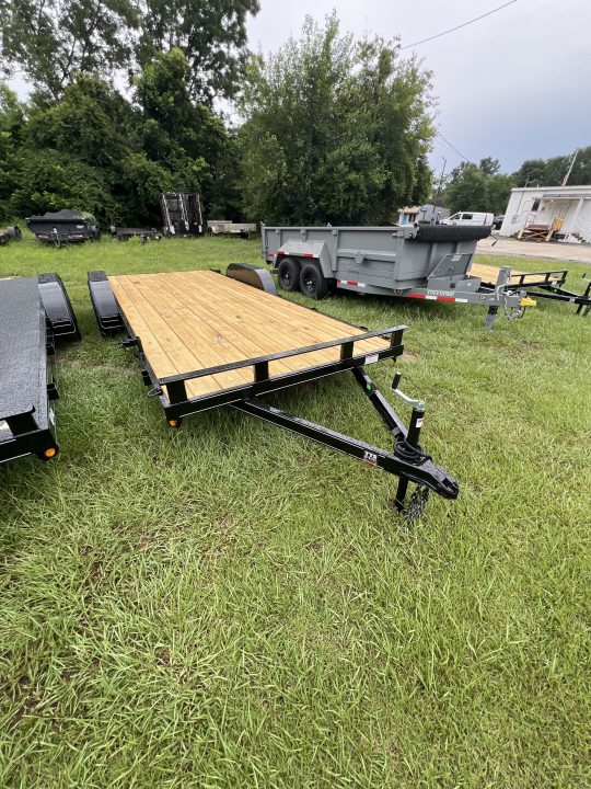New 2026 P & T Trailers 82X20WCH Car Hauler
