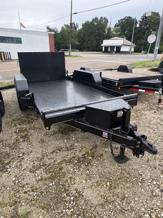 New 2026 P & T Trailers 77X14 SCISS/EQUIP 14K Equipment Trailer