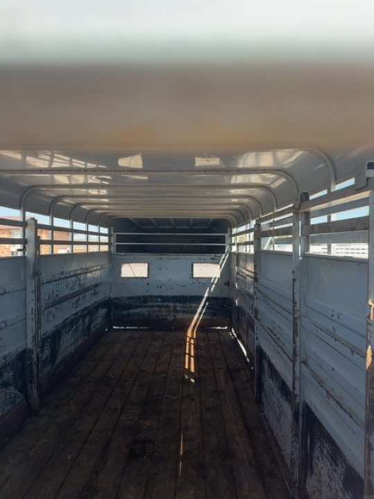 Used 2002 Circle D STK-20-GN Stock