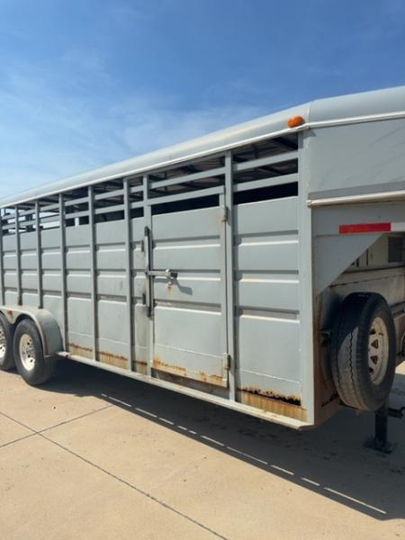 Used 2002 Circle D STK-20-GN Stock