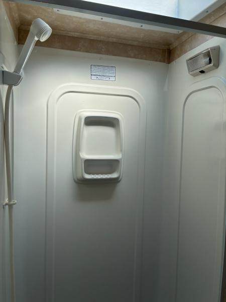 Used 2007 Circle J 4H LQ Horse Trailer