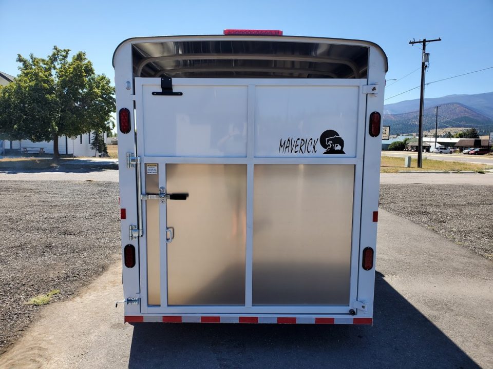 New 2027 Maverick 3 Horse Trailer