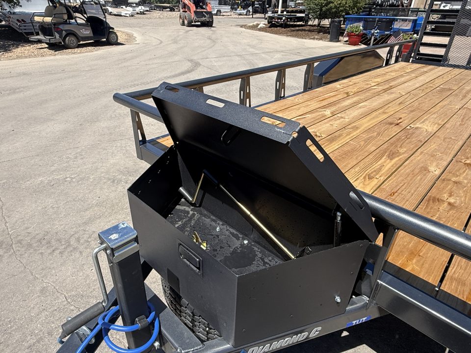 New 2026 DCRC TUT206 18X83 Utility Trailer
