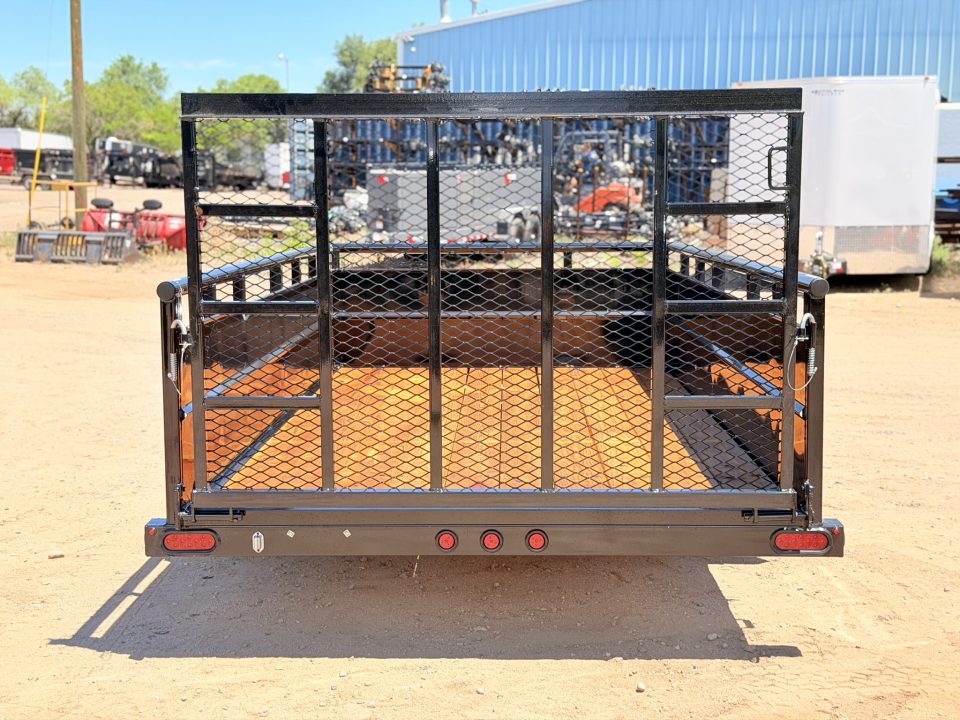 New 2026 Diamond T 6.5-12-2H Solid Side Rampgate Utility 3K GVWR(weight)