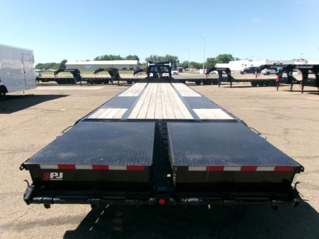 Used 2023 PJ Trailers LD GN2436 Low Pro Flatbed Trailer