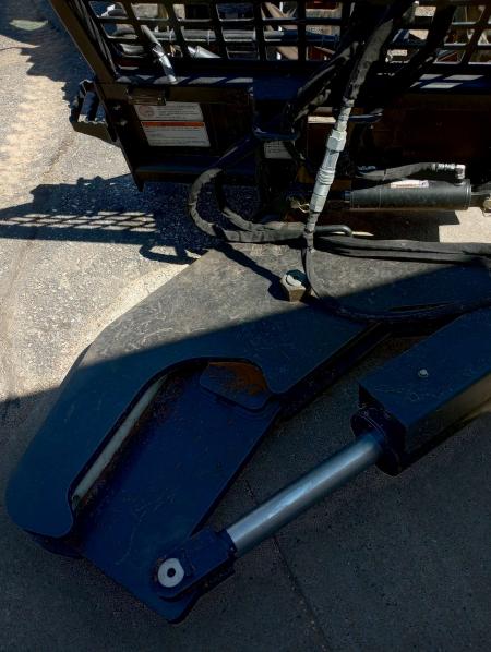 Consignment 2024 Erskine Tree Shear Attachment