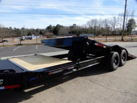 New 2026 Diamond C 8.5X22' Equipment, Max Width Tilt, HXD207