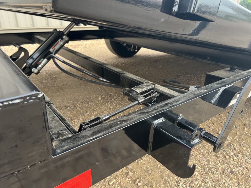 New 2027 PJ Trailers 16' T1 Tiltbed Equipment Tilt Trailer