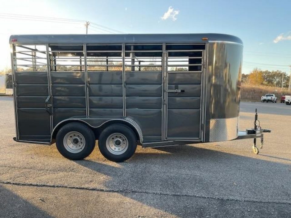 New 2026 Calico Trailers 16X6X6-6" Stock-BP Horse Trailer