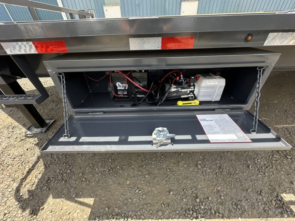New 2026 LAMAR TRAILERS FA 102x26 16K Tilt Trailer