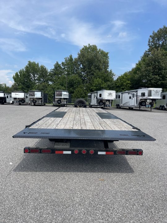 Used 2026 Iron Bull 102X24 Tilt Trailer