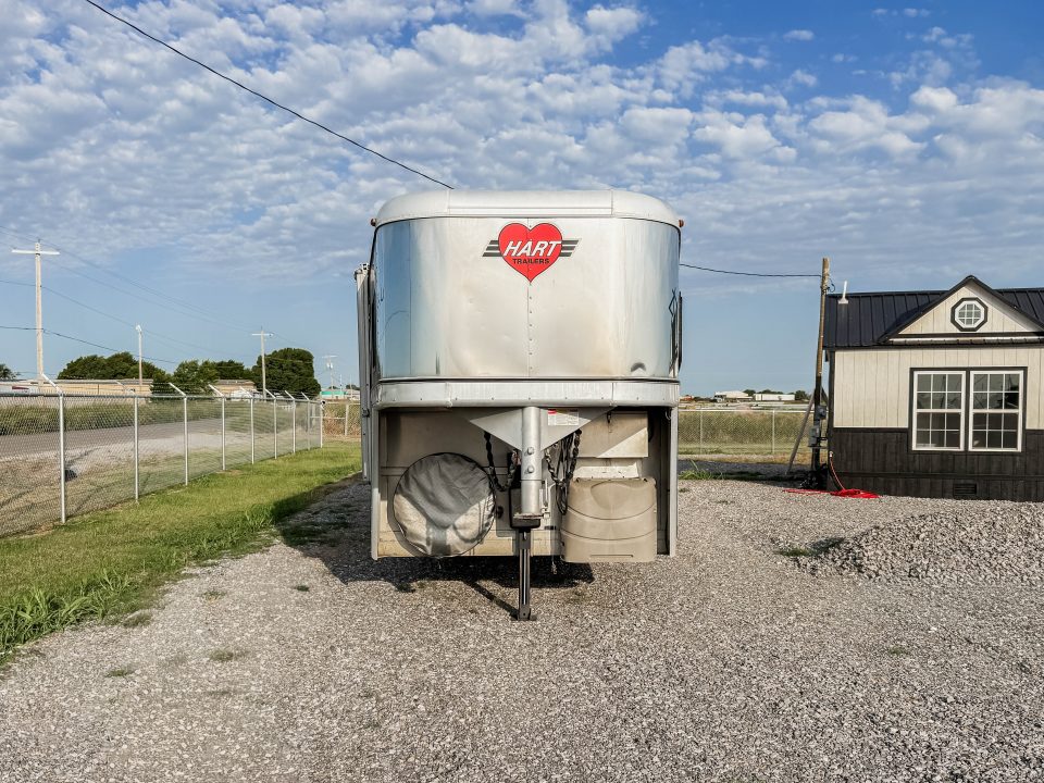 Used 2003 Hart Trailer U3HG - LQ Horse Trailer