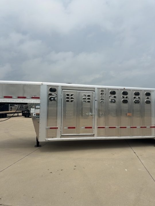 New 2027 Wilson Trailer Company PSGN-5728 Stock