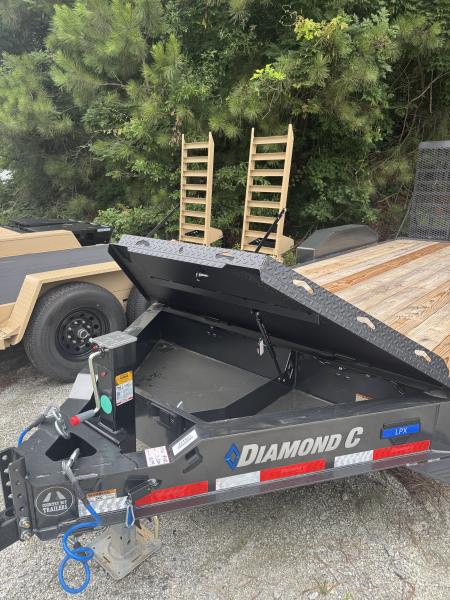 New 2026 Diamond C 82x18' Equipment, 2' Dove & Ramps LPX207
