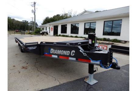 New 2026 Diamond C 8.5x24' Equipment, Deckover w/Dove & Ramps DEC207