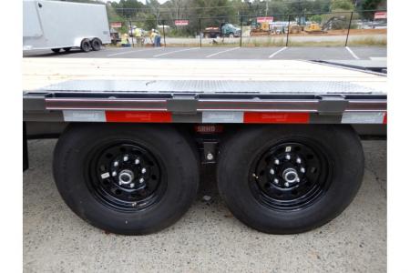 New 2026 Diamond C 8.5x24' Equipment, Deckover w/Dove & Ramps DEC207
