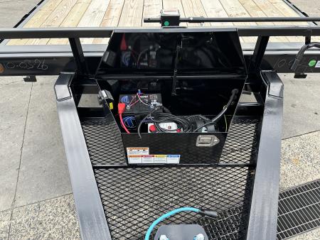 New PJ Trailers 22' Hydraulic Deckover Tilt with Scissor Lift (T8)