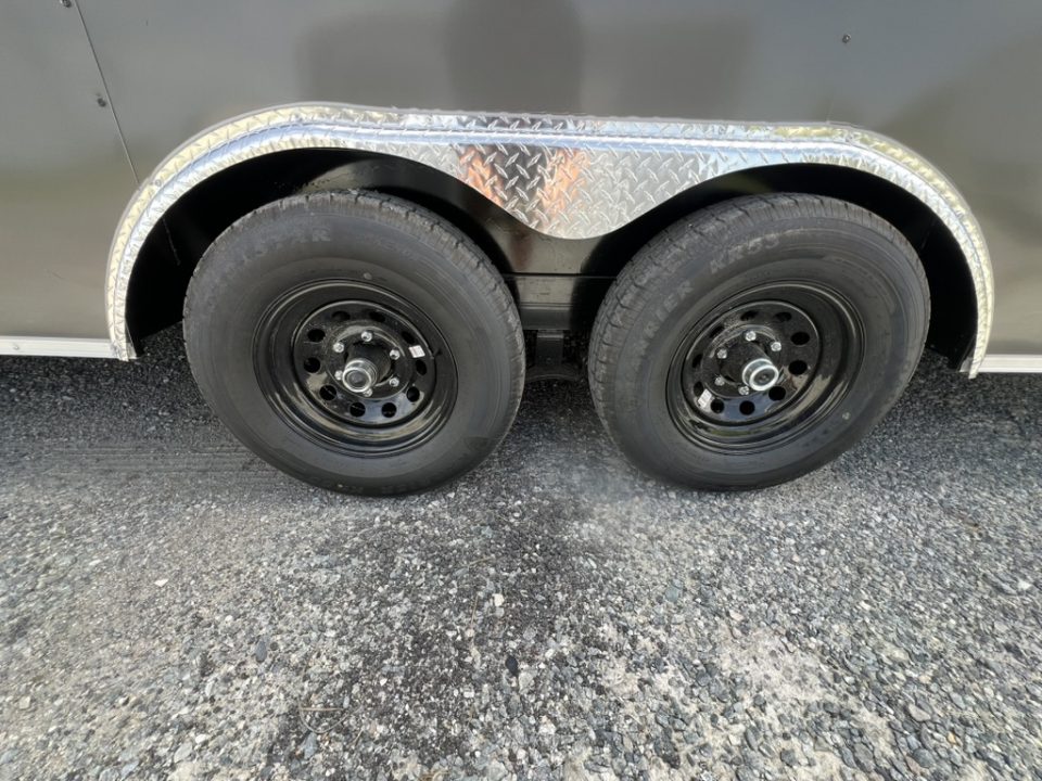 2027 Titanium photo 6