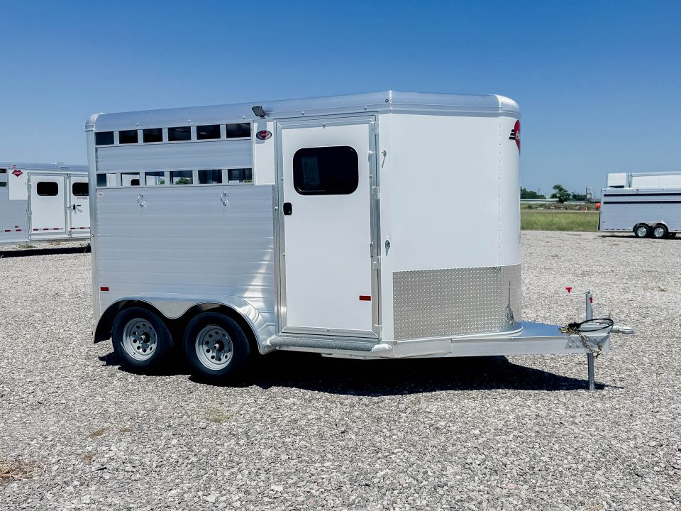 New 2027 Hart Trailer R2HB RESOLUTION RED Horse Trailer