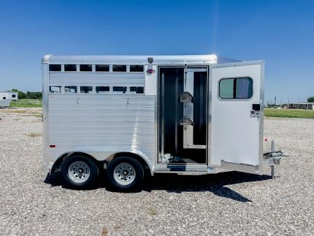 New 2027 Hart Trailer R2HB RESOLUTION RED Horse Trailer