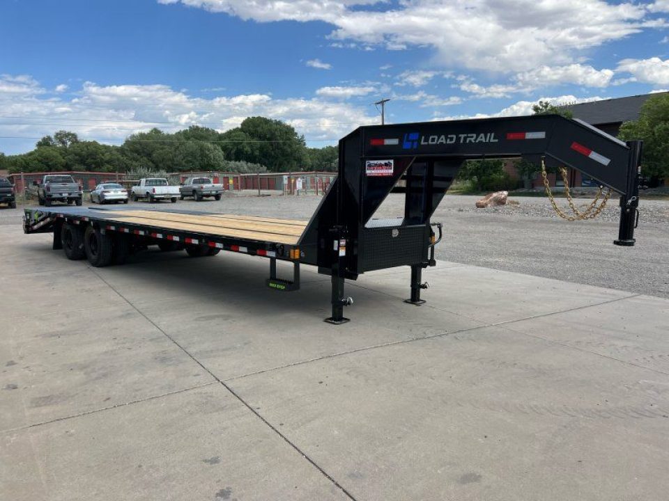 New 2027 Load Trail 102"x30' Low Pro GN Gooseneck Bodies
