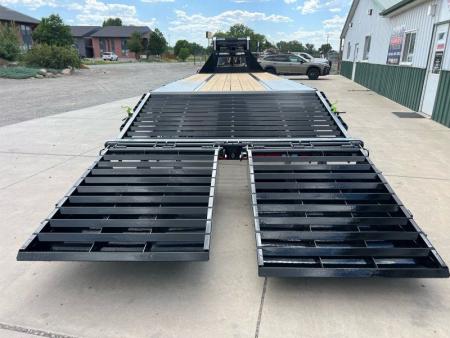 New 2027 Load Trail 102"x30' Low Pro GN Gooseneck Bodies