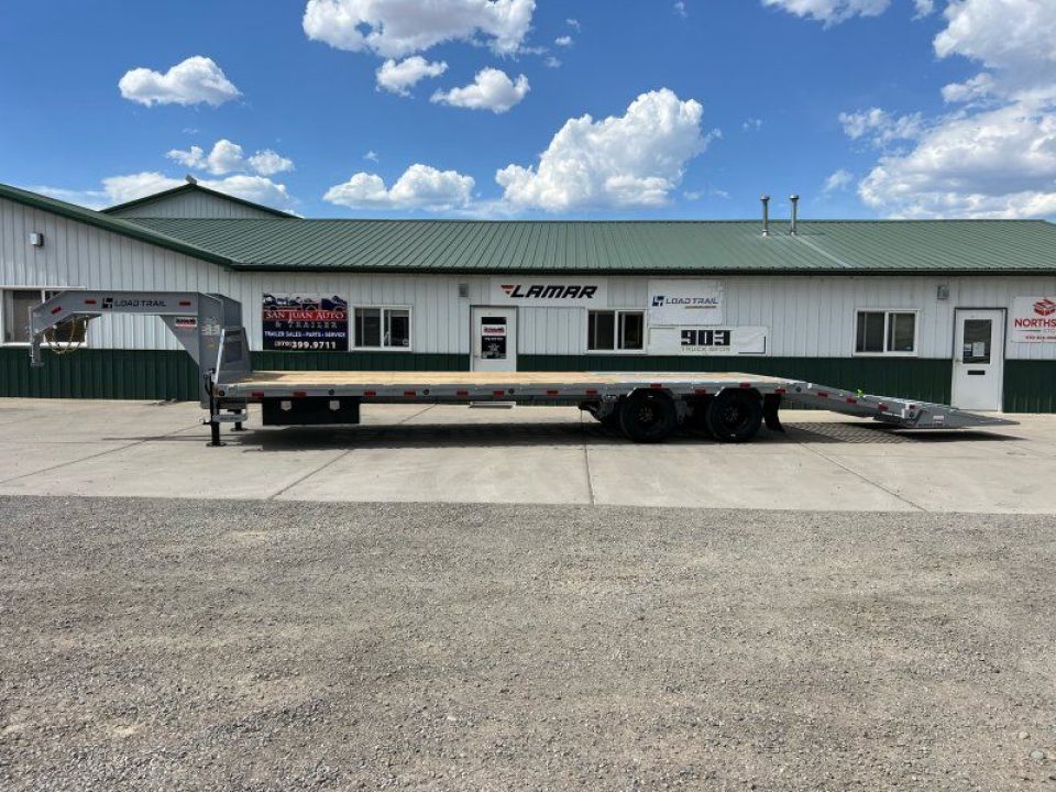 New 2027 Load Trail 102"x32' Low Pro GN Gooseneck Bodies