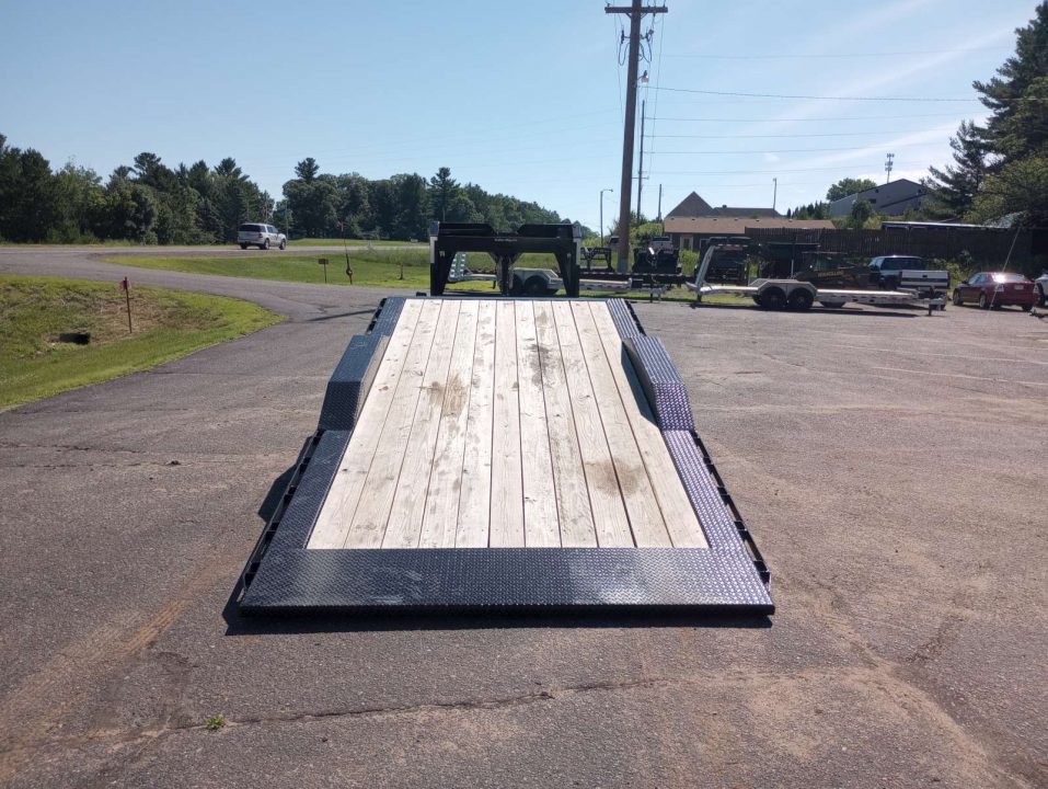 Used 2026 Midsota TBWB-26'X102" Gooseneck Tilt Trailer