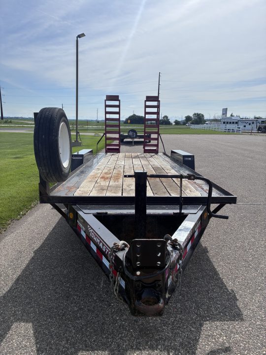 Used 2020 Towmaster Trailers 25' BP FB Flatbed Trailer