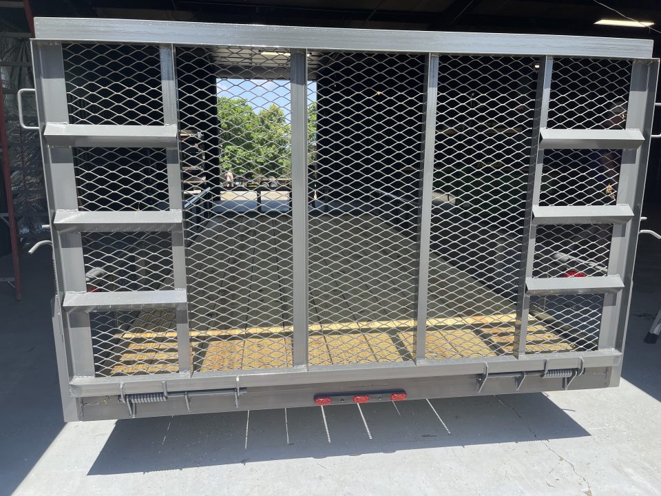 New 2026 Kearney 16' 7K Pipe Top Utility Trailer