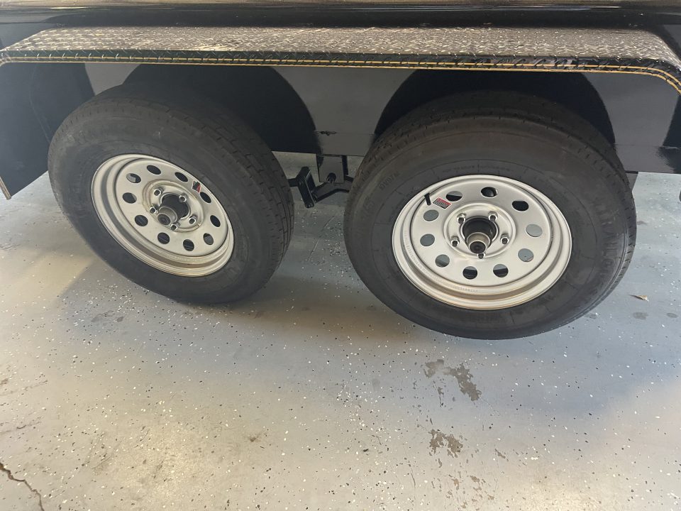 New 2026 Kearney 16' 7K Pipe Top Utility Trailer