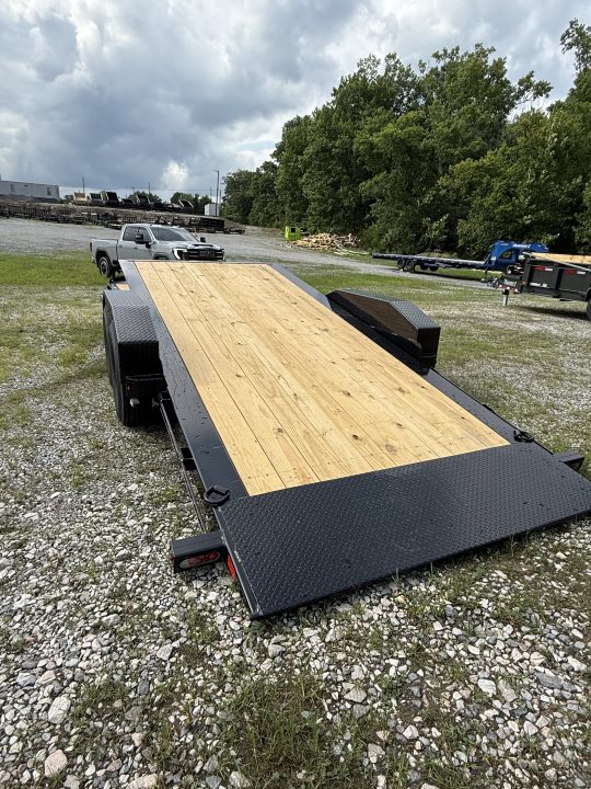New 2026 Diamond C HDT207 Tilt Trailer PACESETTER EDITION 2 SPEED 15K JACK