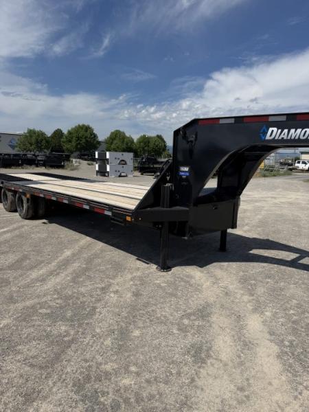 New 2026 Diamond C Trailers FMAX216L30X102HDT Equipment Trailer