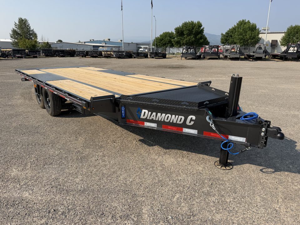 New 2026 Diamond C Trailers DET207L20X102 Deckover Tilt Trailer