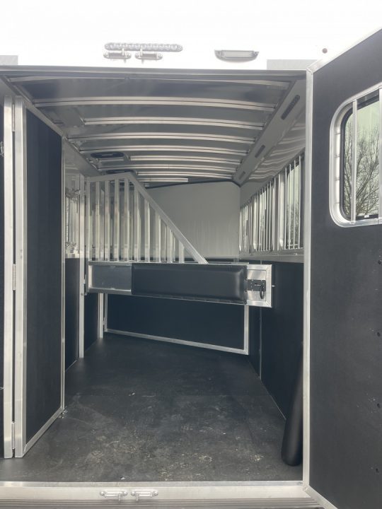 New 2026 Bar-M Trailers ES730SL- 3H BP Horse Trailer