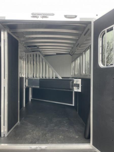 New 2026 Bar-M Trailers ES730SL- 3H BP Horse Trailer