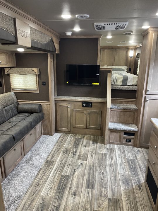 New 2026 Merhow Trailers 8312-A RK-S Horse Trailer