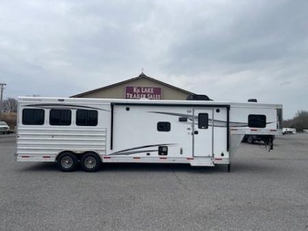 New 2026 Merhow Trailers 8312-A RK-S Horse Trailer