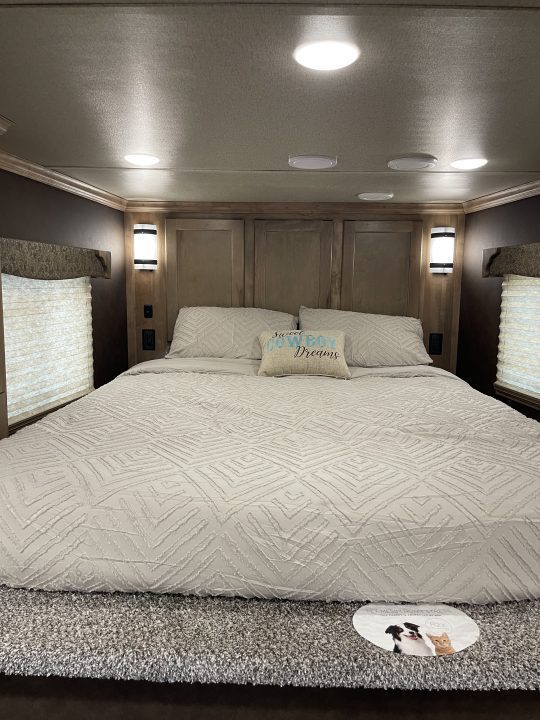 New 2026 Merhow Trailers 8310-A FK-NS Horse Trailer