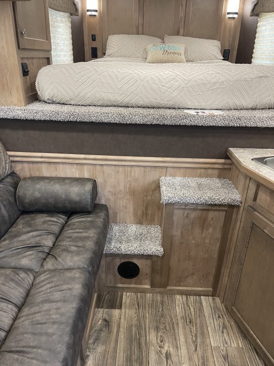 New 2026 Merhow Trailers 8310-A FK-NS Horse Trailer