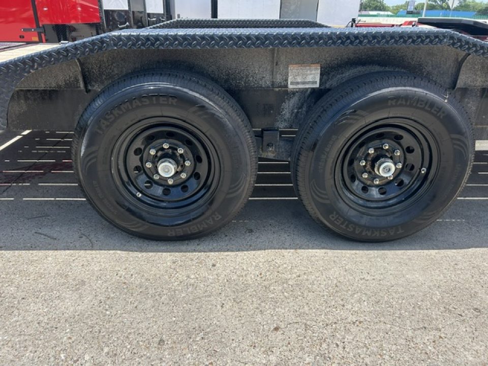 Used 2024 Iron Bull ETG 102x26 Equipment Trailer