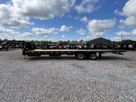 New 2027 MAXXD Hydraulic Dovetail Gooseneck Trailer | 34' x 102' 30K GVWR