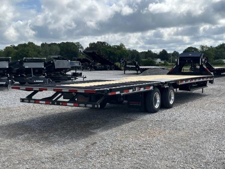 New 2027 MAXXD Hydraulic Dovetail Gooseneck Trailer | 34' x 102' 30K GVWR