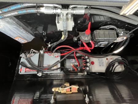 New 2027 MAXXD Hydraulic Dovetail Gooseneck Trailer | 34' x 102' 30K GVWR